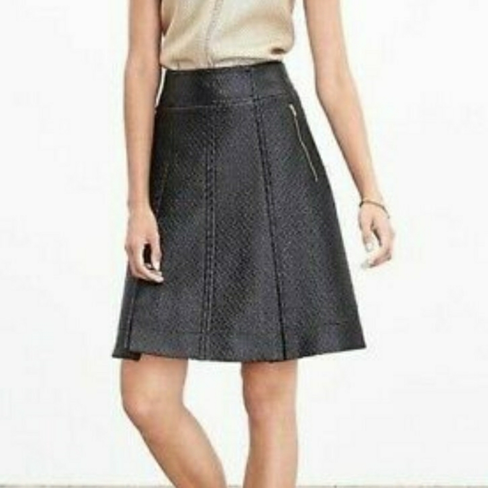 [Banana Republic] Textured faux leather zip skirt.